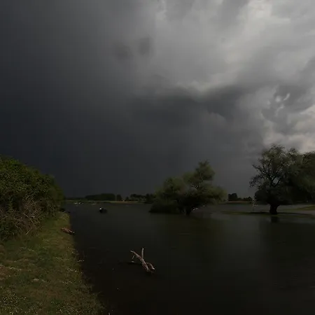 Πανσιόν το φράγμα