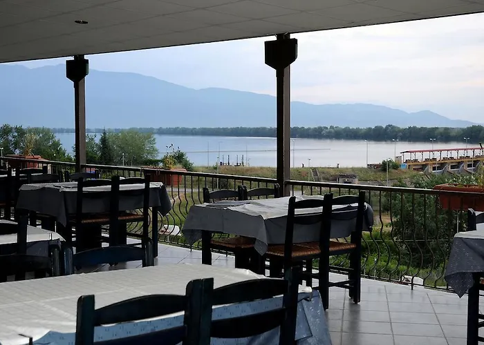 Πανσιόν το φράγμα *